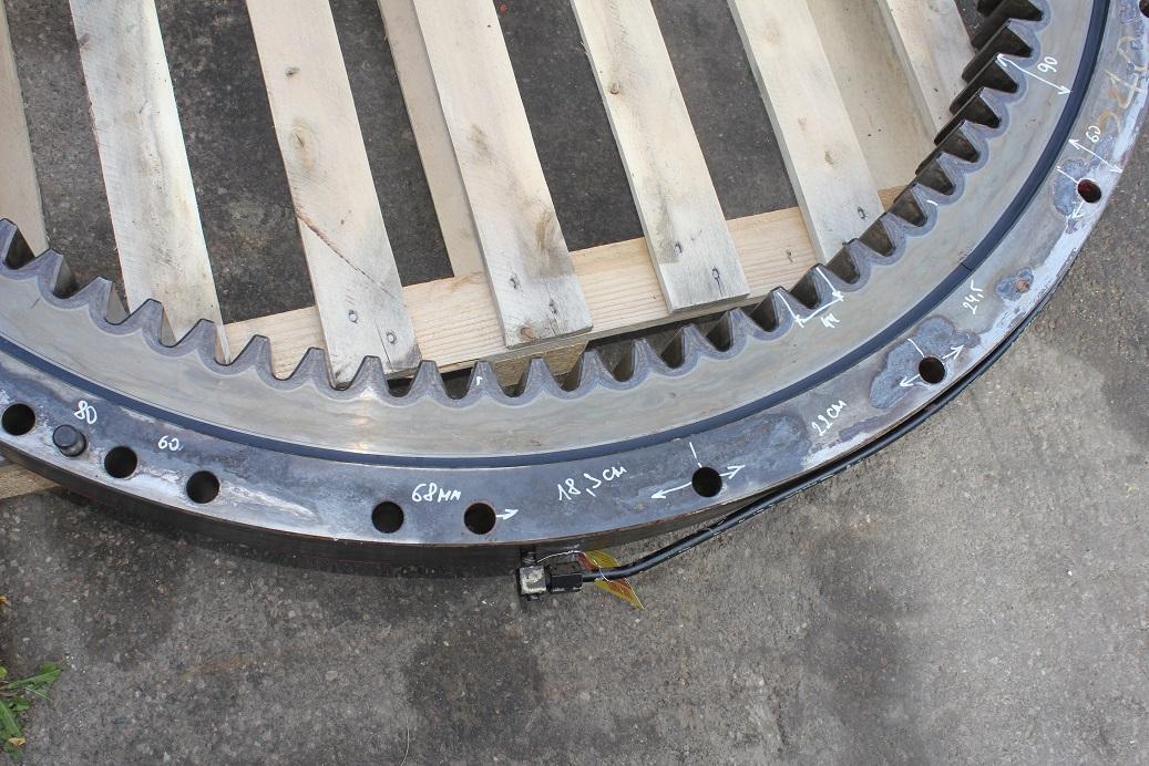 Volvo EC 240 B NLC - Slewing ring for Construction machinery: picture 3 Volvo EC 240 B NLC - Slewing ring for Construction machinery: picture 3
