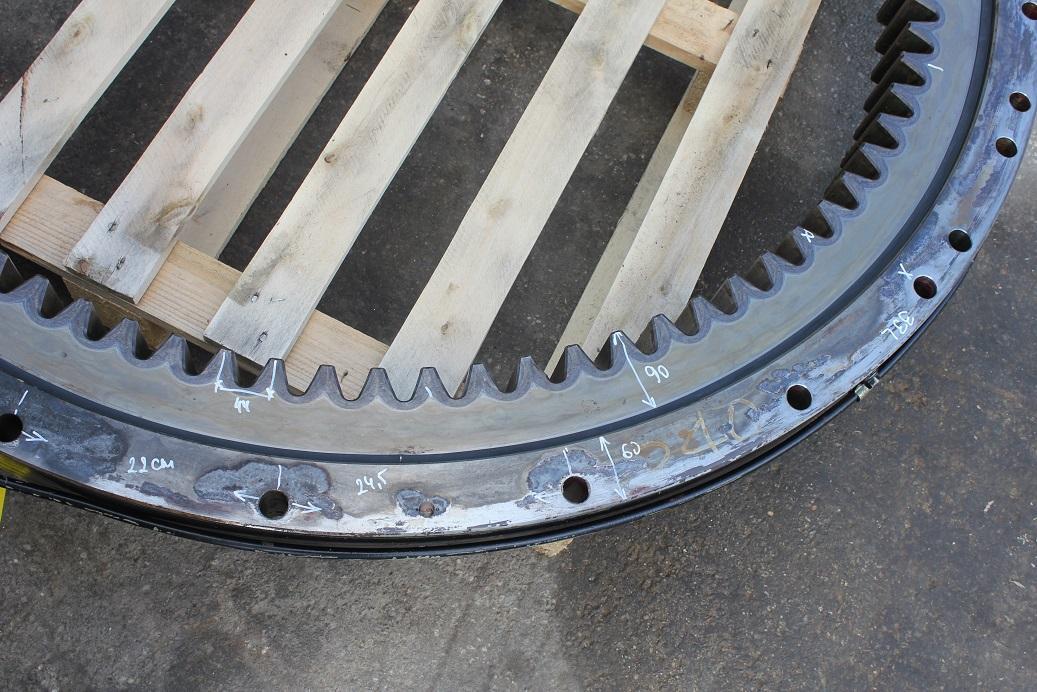 Volvo EC 240 B NLC - Slewing ring for Construction machinery: picture 4 Volvo EC 240 B NLC - Slewing ring for Construction machinery: picture 4