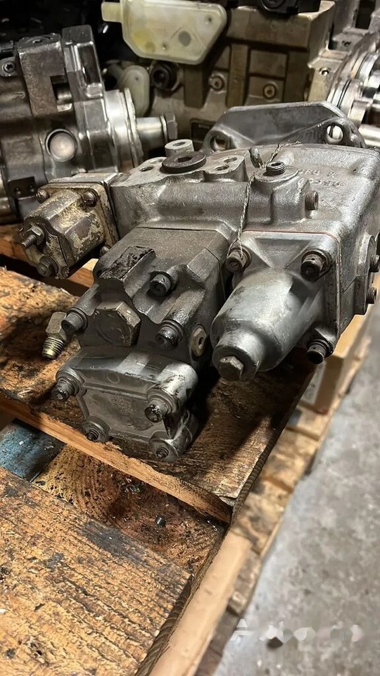 Cummins Wtryskowa 3028302 Cummins truck - Fuel pump for Truck: picture 1 Cummins Wtryskowa 3028302 Cummins truck - Fuel pump for Truck: picture 1