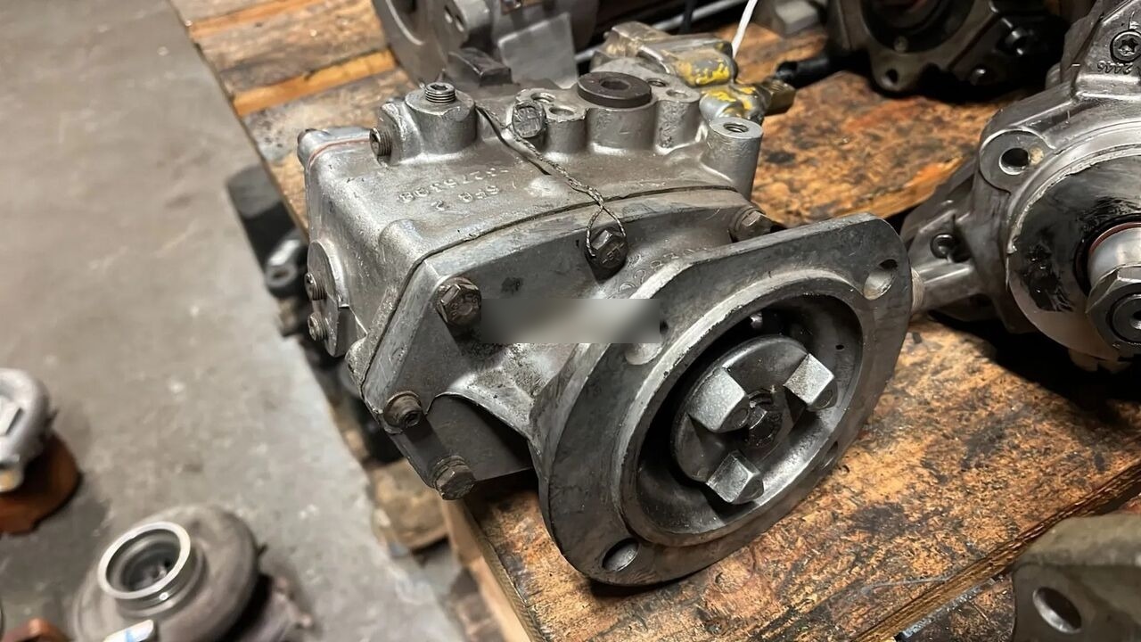 Cummins Wtryskowa 3028302 Cummins truck - Fuel pump for Truck: picture 2 Cummins Wtryskowa 3028302 Cummins truck - Fuel pump for Truck: picture 2