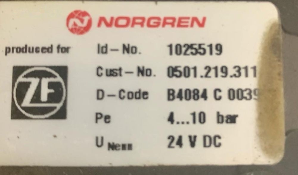 Norgren ZF oryginał HURT wybieraka 1025519 MAN TGA TGX TGL - Brake valve for Truck: picture 3 Norgren ZF oryginał HURT wybieraka 1025519 MAN TGA TGX TGL - Brake valve for Truck: picture 3