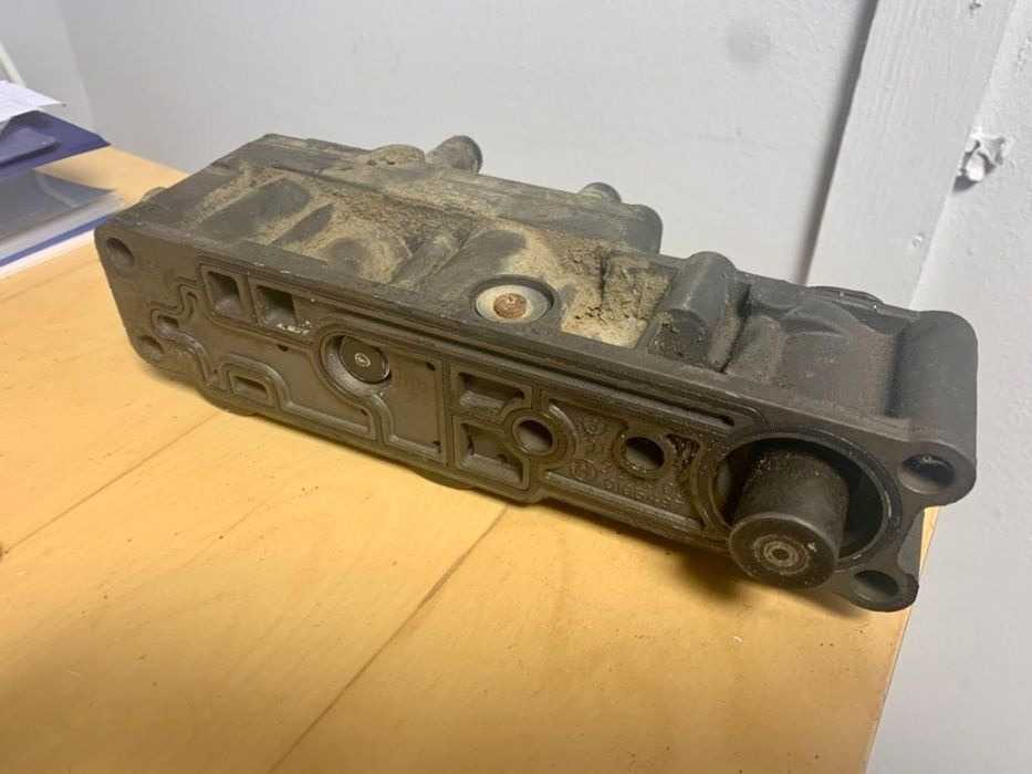 Norgren ZF oryginał HURT wybieraka 1025519 MAN TGA TGX TGL - Brake valve for Truck: picture 4 Norgren ZF oryginał HURT wybieraka 1025519 MAN TGA TGX TGL - Brake valve for Truck: picture 4