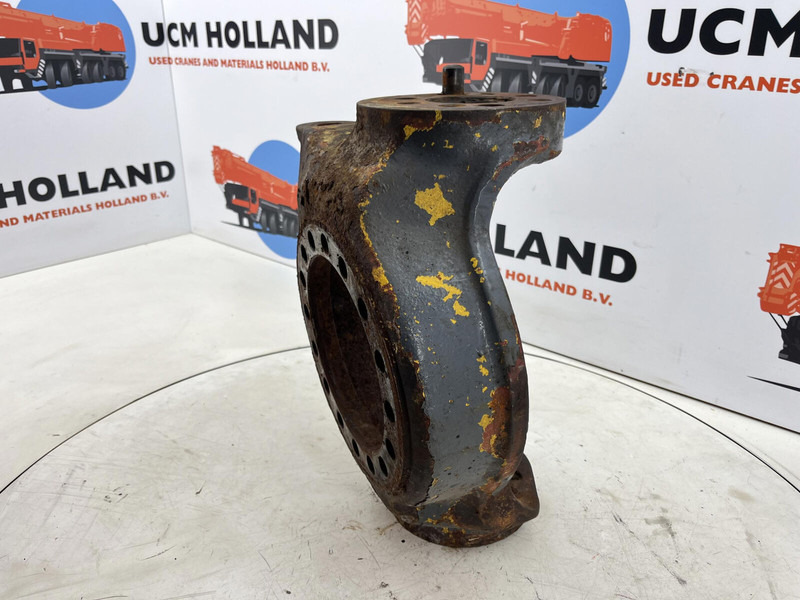 Faun RTF 50 Steering knuckle 16 holes right - Steering knuckle for Crane: picture 1 Faun RTF 50 Steering knuckle 16 holes right - Steering knuckle for Crane: picture 1