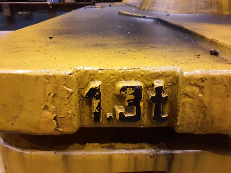 Grove GMK 3050 counterweight 1,3 ton - Counterweight for Construction machinery: picture 5 Grove GMK 3050 counterweight 1,3 ton - Counterweight for Construction machinery: picture 5