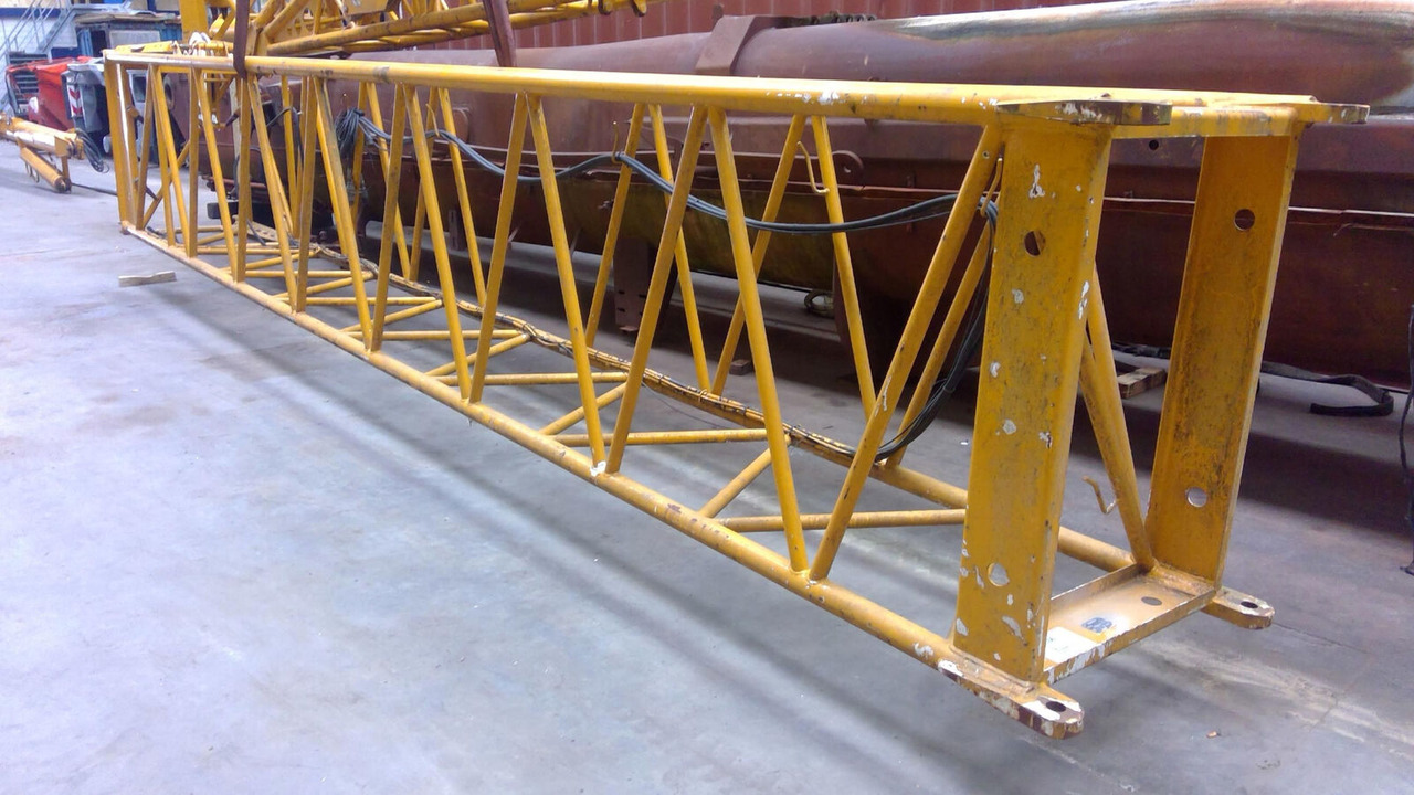 Grove GMK 5100 main boom extensions 8m - Boom for Mobile crane: picture 2 Grove GMK 5100 main boom extensions 8m - Boom for Mobile crane: picture 2