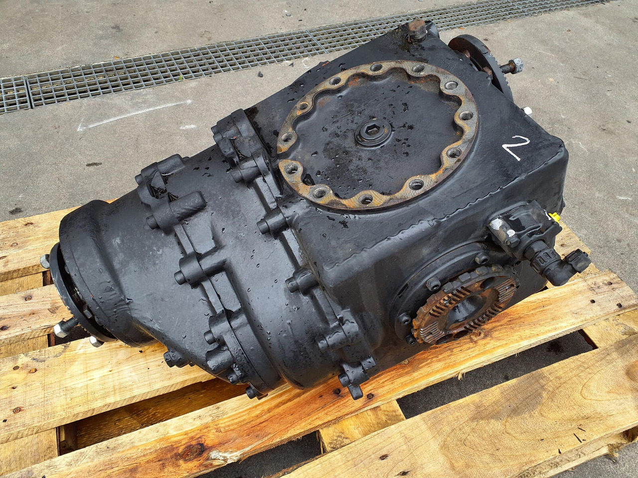Grove GMK 6400 diff box axle2 - Differential gear for Mobile crane: picture 1 Grove GMK 6400 diff box axle2 - Differential gear for Mobile crane: picture 1