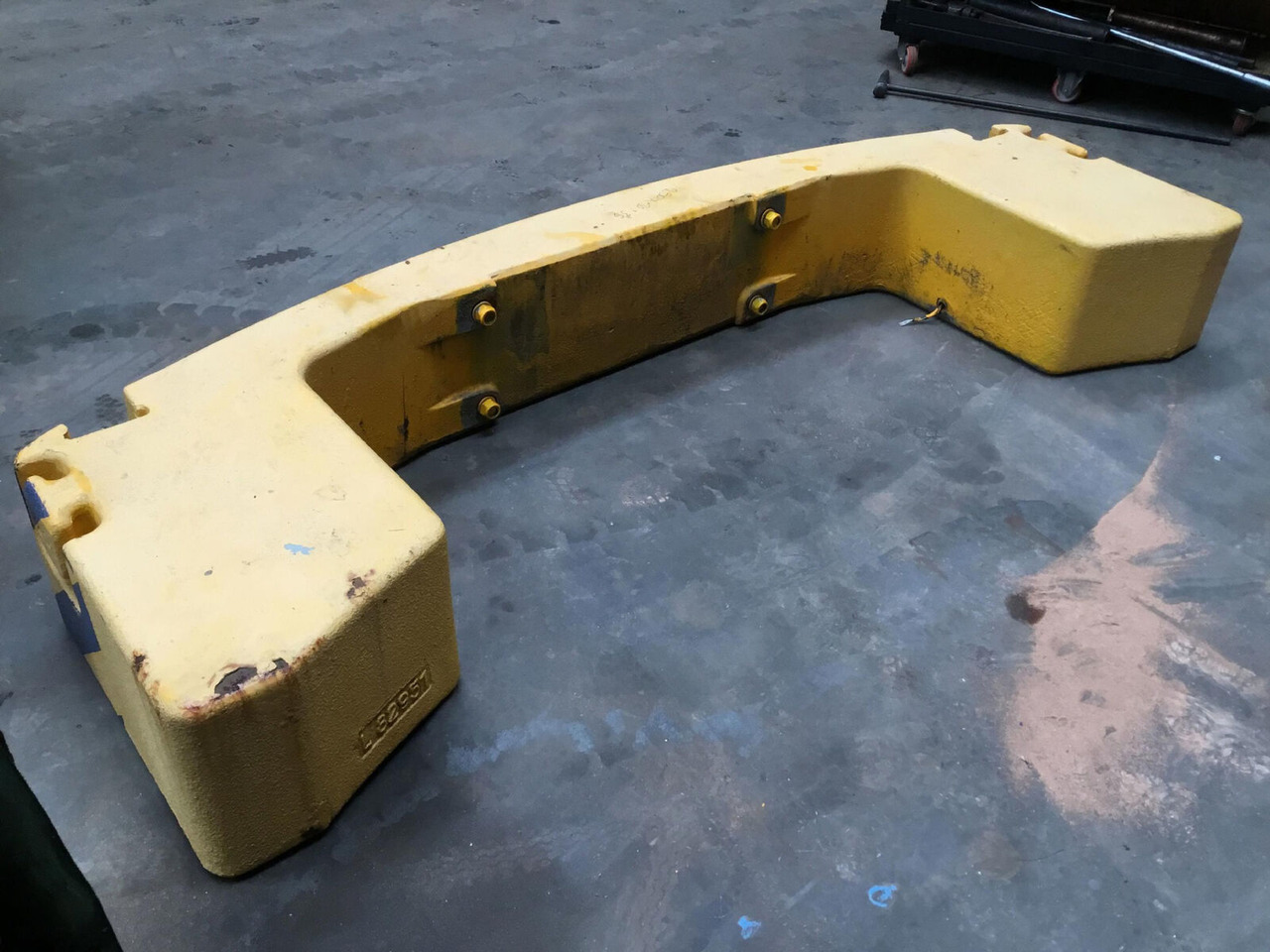 Liebherr LTM 1030-2 counterweight 2,5 ton - Counterweight for Mobile crane: picture 4 Liebherr LTM 1030-2 counterweight 2,5 ton - Counterweight for Mobile crane: picture 4