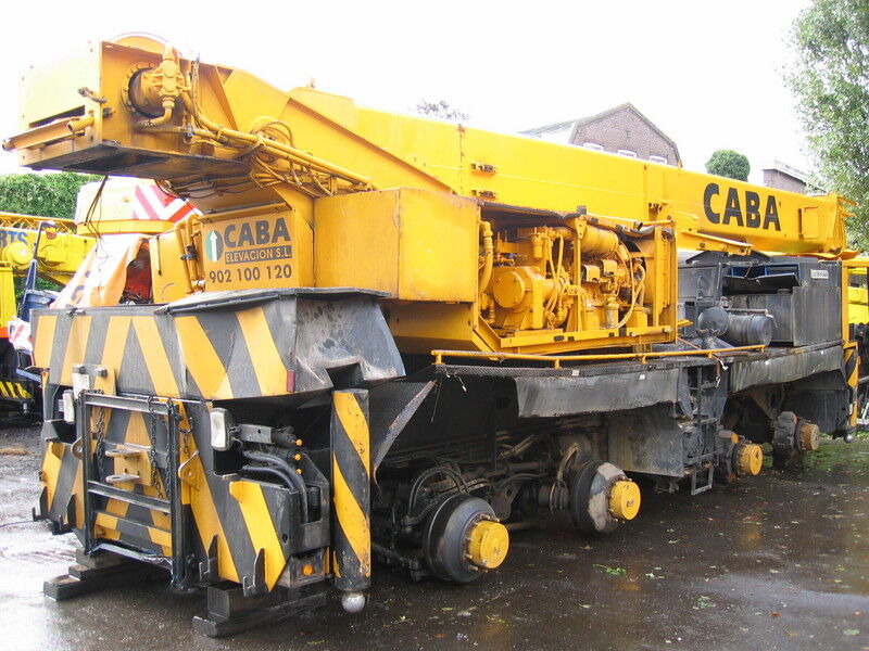 Liebherr LTM 1060 for parts - Mobile crane: picture 2 Liebherr LTM 1060 for parts - Mobile crane: picture 2