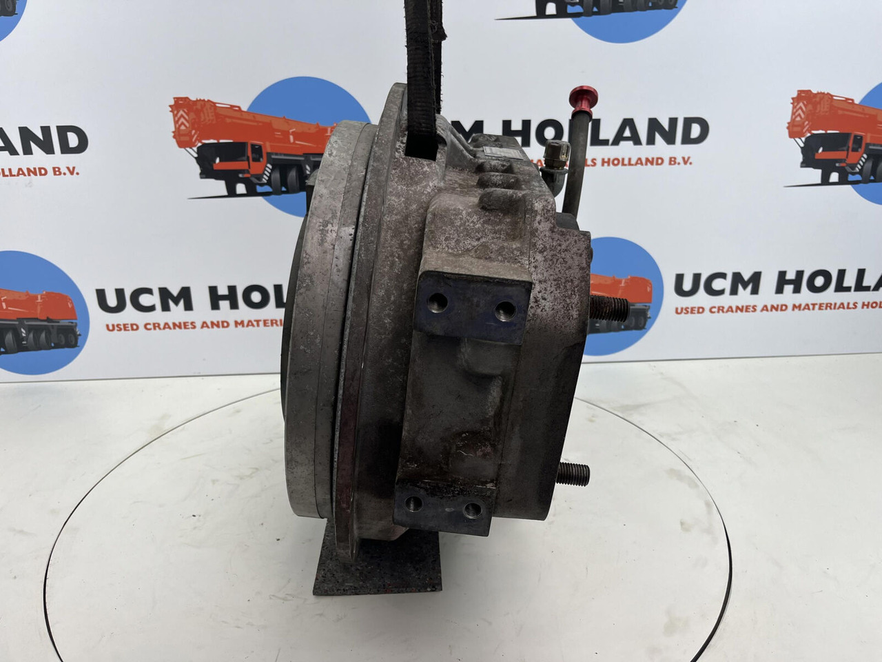 Liebherr LTM 1200/1 Distributor gearbox with coupling - Gearbox for Mobile crane: picture 2 Liebherr LTM 1200/1 Distributor gearbox with coupling - Gearbox for Mobile crane: picture 2