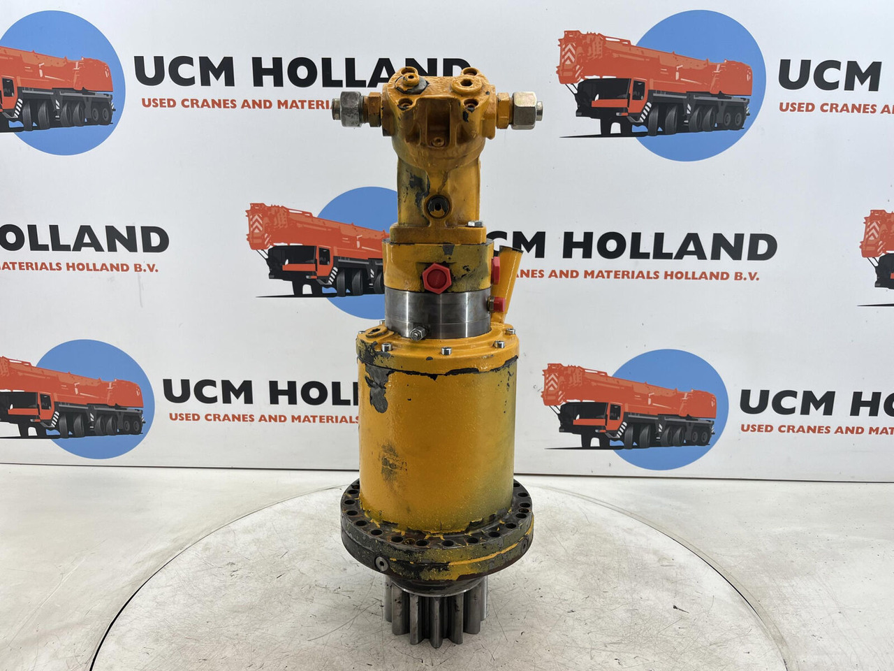 Liebherr LTM 1250-6.1 slewing gear - Swing motor for Mobile crane: picture 2 Liebherr LTM 1250-6.1 slewing gear - Swing motor for Mobile crane: picture 2