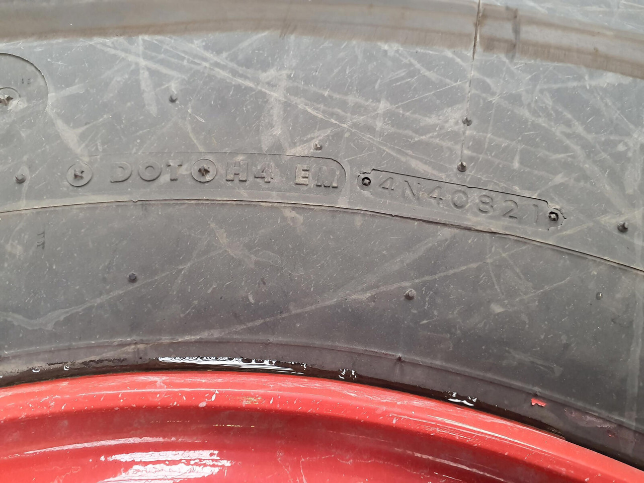 Liebherr Wheel 445/95R25 10 12 1p - Wheel and tire package: picture 3 Liebherr Wheel 445/95R25 10 12 1p - Wheel and tire package: picture 3