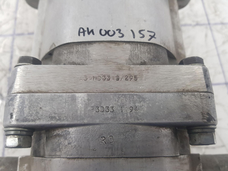 Marzocchi dual gear pump - Hydraulic pump for Crane: picture 5 Marzocchi dual gear pump - Hydraulic pump for Crane: picture 5