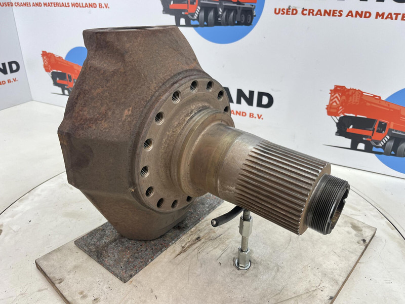 PPM ATT 600 Steering knuckle 16 holes axle 2 - Steering knuckle for Crane: picture 3 PPM ATT 600 Steering knuckle 16 holes axle 2 - Steering knuckle for Crane: picture 3