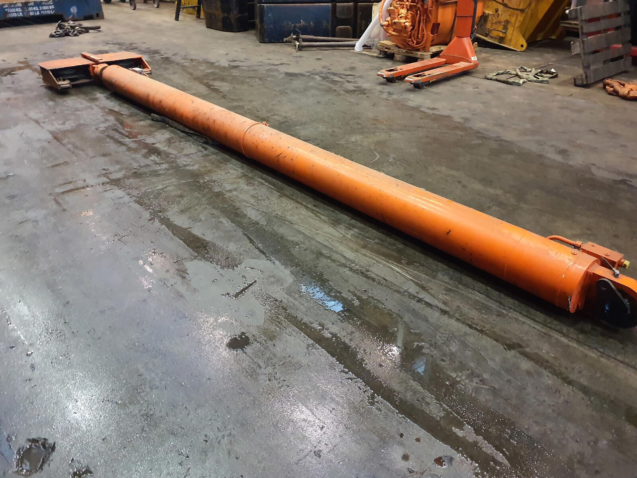 Spierings SK 598 AT5 erection cylinder - Hydraulic cylinder for Mobile crane: picture 3 Spierings SK 598 AT5 erection cylinder - Hydraulic cylinder for Mobile crane: picture 3