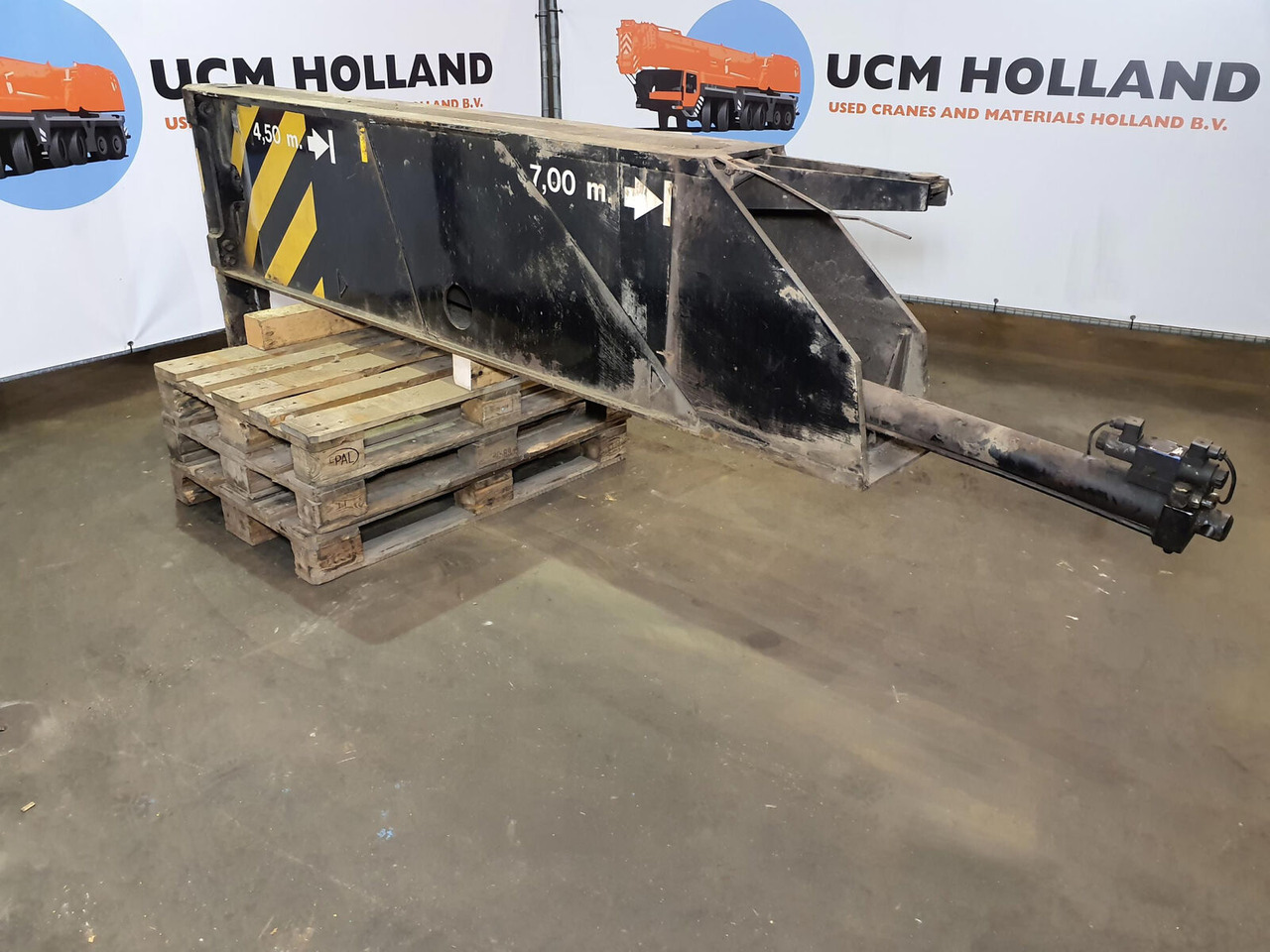 Terex AC 100 outrigger beam complete rear - Suspension for Mobile crane: picture 3 Terex AC 100 outrigger beam complete rear - Suspension for Mobile crane: picture 3
