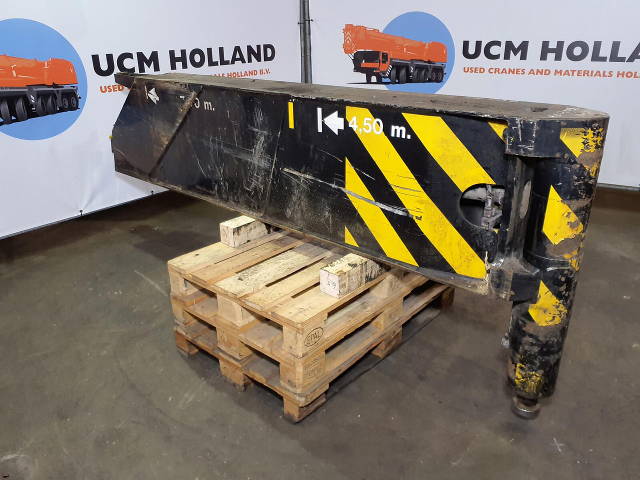 Terex AC 100 outrigger beam complete rear - Suspension for Mobile crane: picture 1 Terex AC 100 outrigger beam complete rear - Suspension for Mobile crane: picture 1