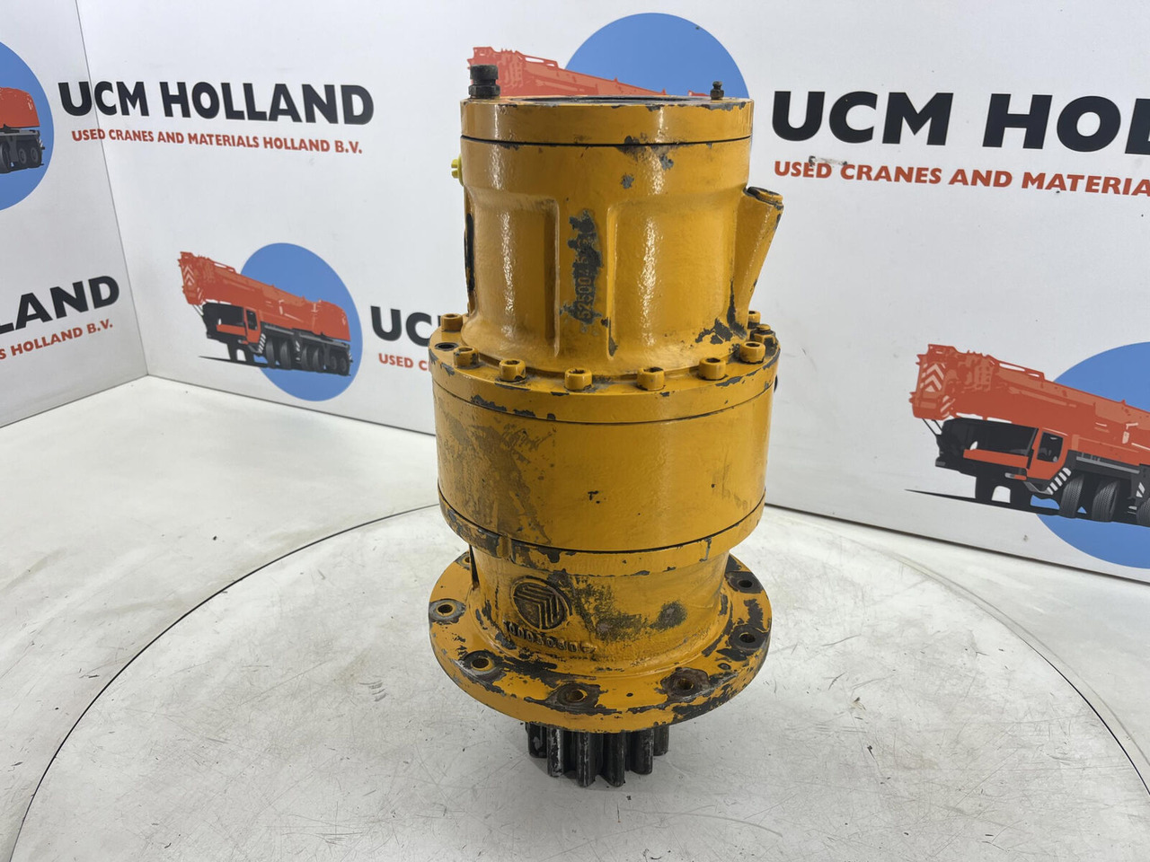 Terex AC 155 slew gear - Swing motor for Mobile crane: picture 2 Terex AC 155 slew gear - Swing motor for Mobile crane: picture 2