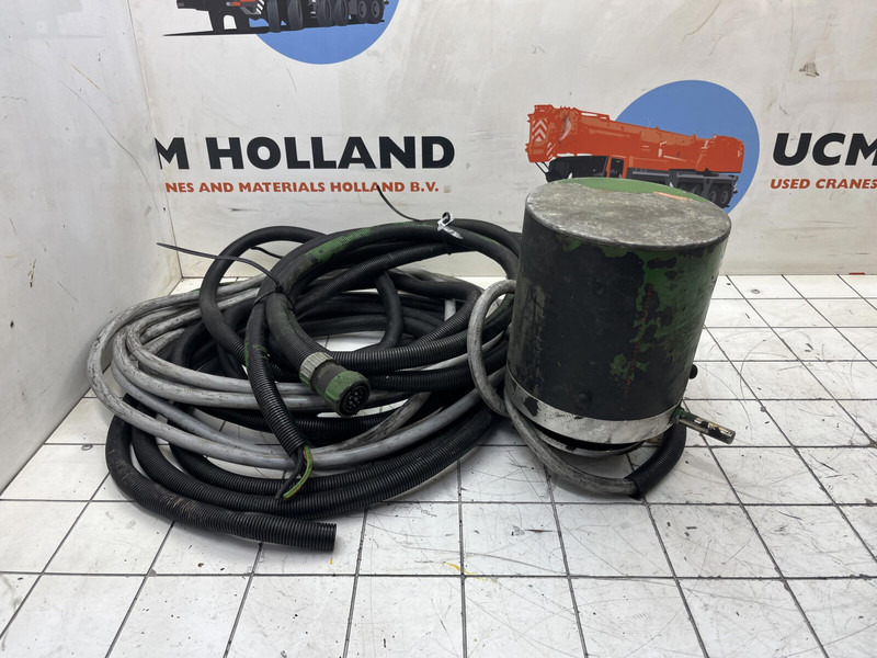 Terex AC 155 slip ring assy - Electrical system for Crane: picture 4 Terex AC 155 slip ring assy - Electrical system for Crane: picture 4