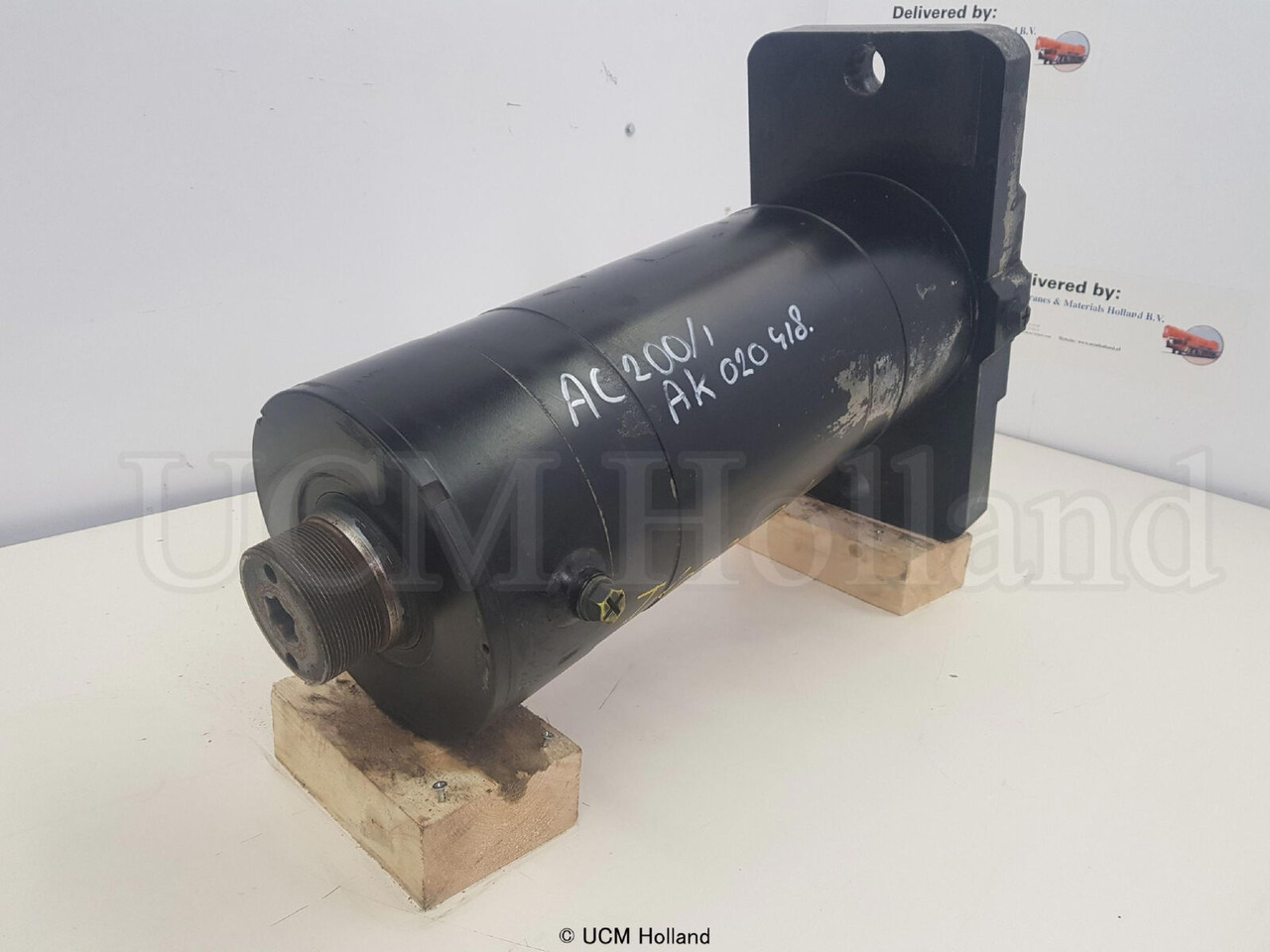 Terex AC 200/1 counterweight lift cylinder - Hydraulic cylinder for Mobile crane: picture 2 Terex AC 200/1 counterweight lift cylinder - Hydraulic cylinder for Mobile crane: picture 2