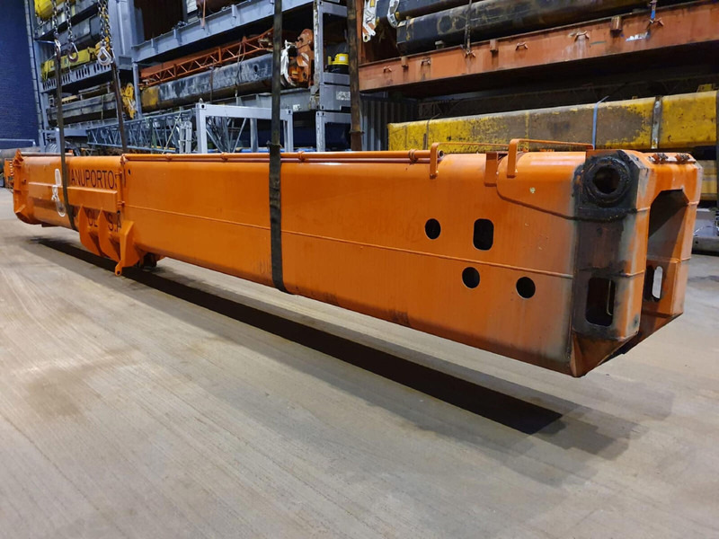 Terex AC 205 base section - Body and exterior for Crane: picture 3 Terex AC 205 base section - Body and exterior for Crane: picture 3