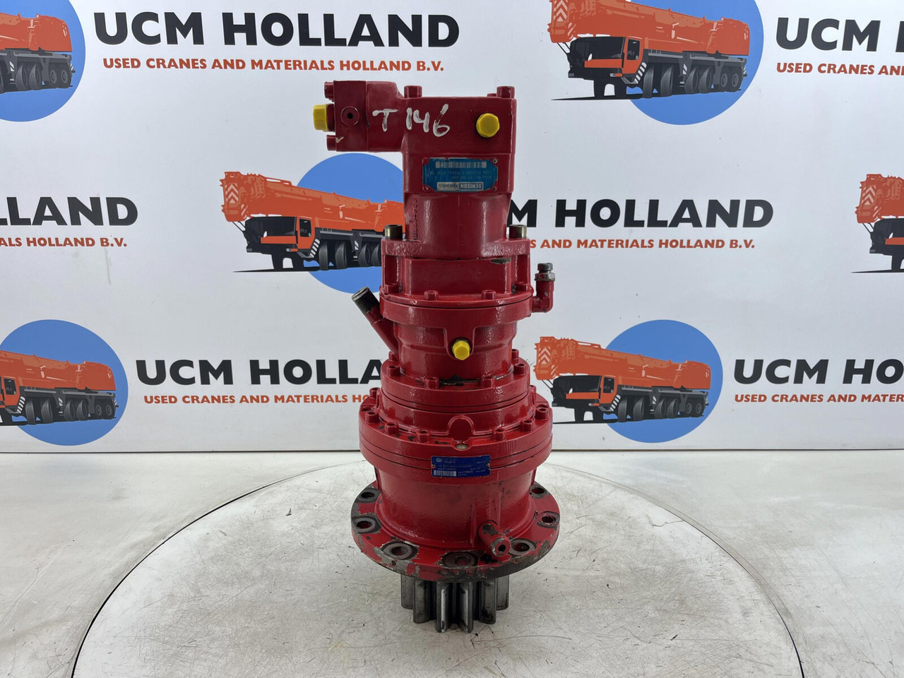 Terex AC 35 slewing gear - Swing motor for Mobile crane: picture 3 Terex AC 35 slewing gear - Swing motor for Mobile crane: picture 3