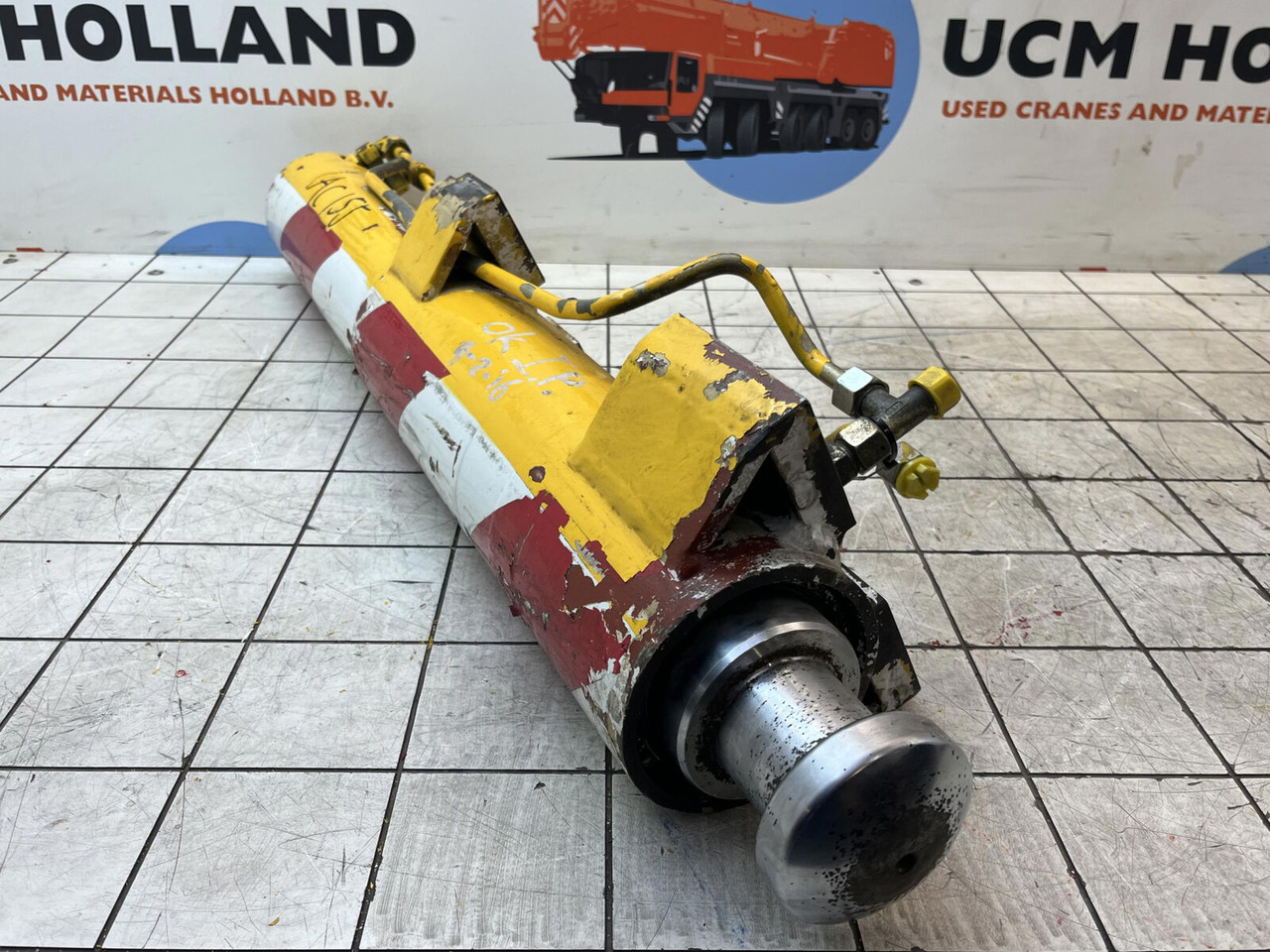 Terex AC 50 / AC 155 support cylinder front - Hydraulic cylinder for Mobile crane: picture 2 Terex AC 50 / AC 155 support cylinder front - Hydraulic cylinder for Mobile crane: picture 2