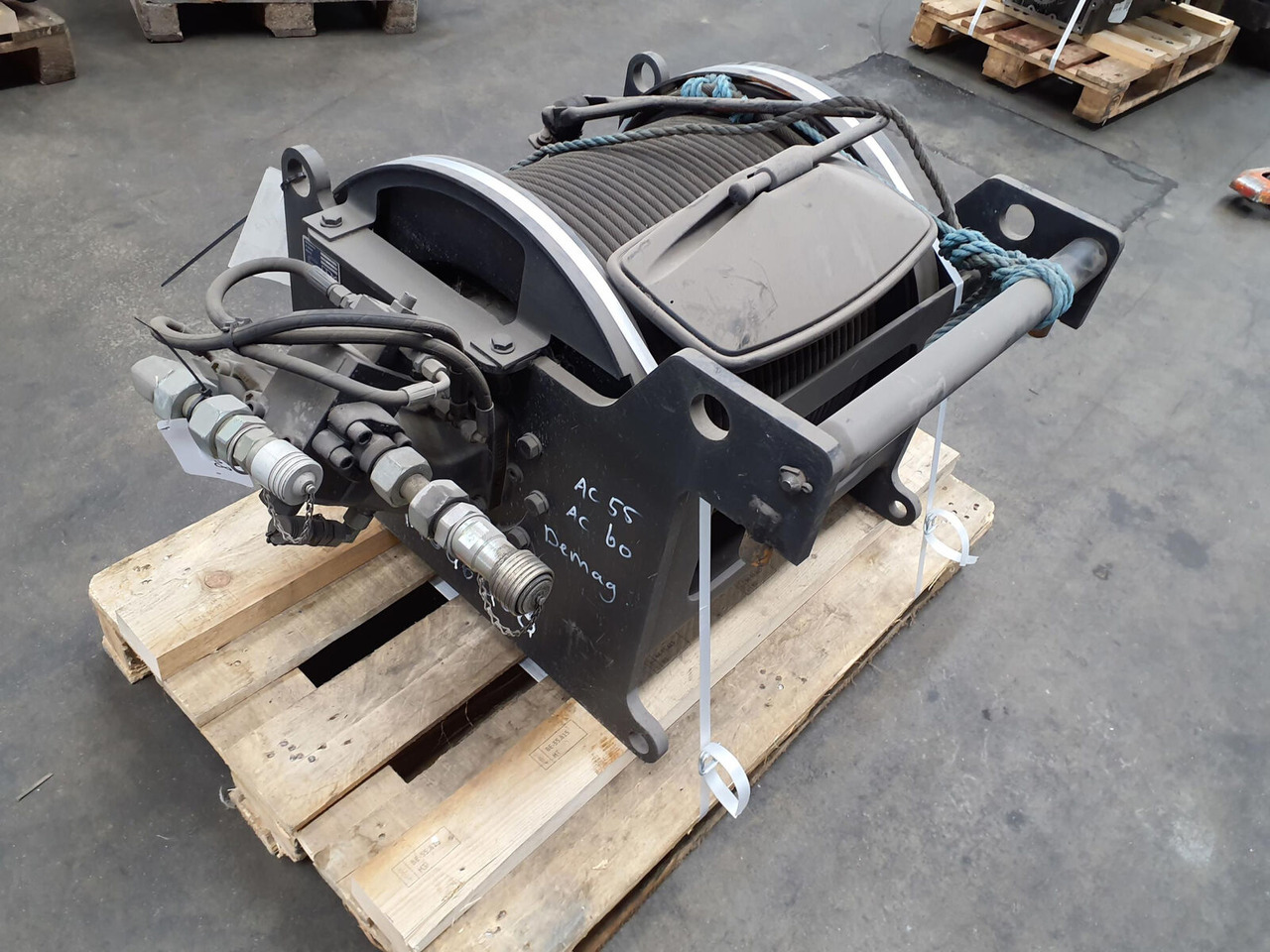 Winch for Mobile crane Terex Demag AC55-L winch: picture 8 Winch for Mobile crane Terex Demag AC55-L winch: picture 8