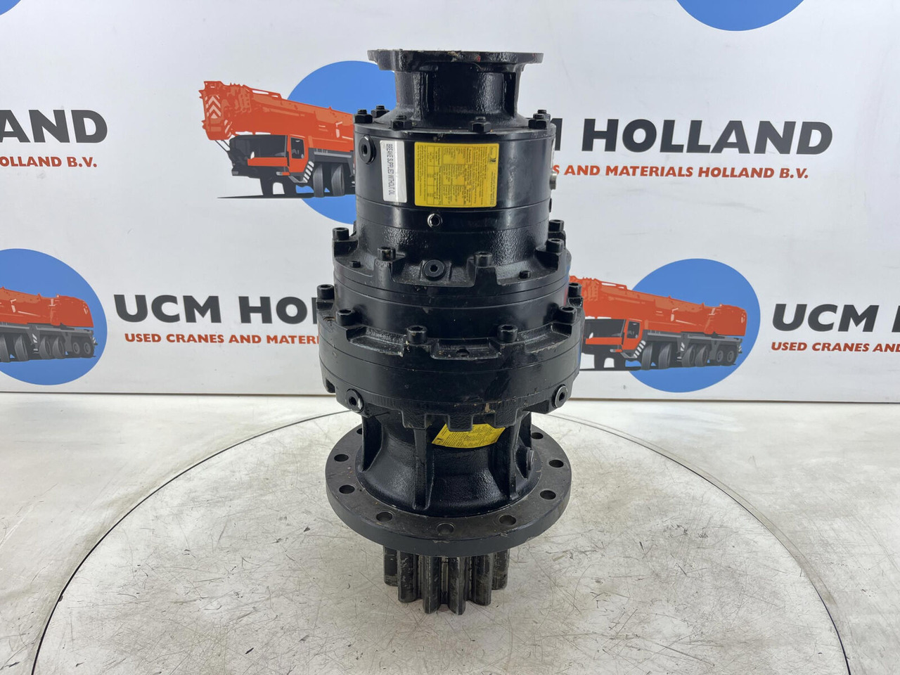 Terex slew gear - Swing motor for Mobile crane: picture 3 Terex slew gear - Swing motor for Mobile crane: picture 3