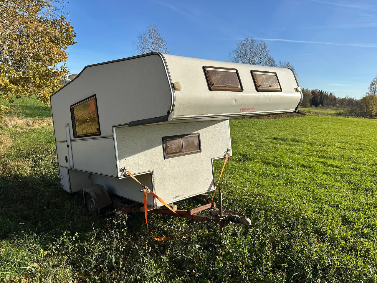 Camper - Caravan: picture 3 Camper - Caravan: picture 3