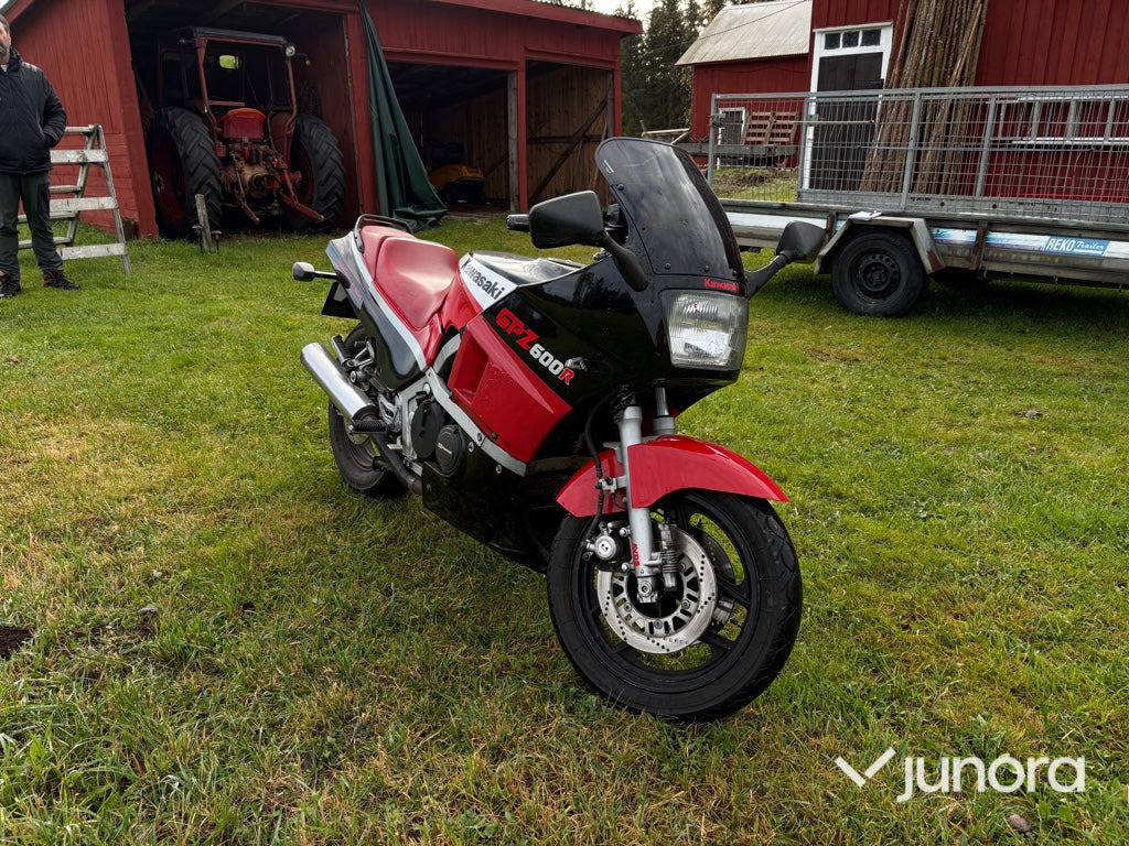 Motorcykel - Kawasaki GPZ600R - Motorcycle: picture 3 Motorcykel - Kawasaki GPZ600R - Motorcycle: picture 3