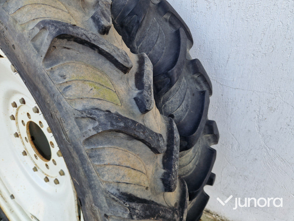 Radodlingshjul - Case - Wheel and tire package for Agricultural machinery: picture 2 Radodlingshjul - Case - Wheel and tire package for Agricultural machinery: picture 2