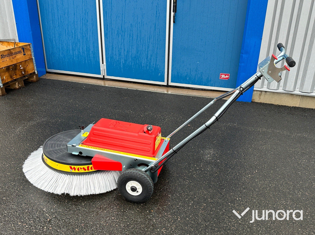 Sopmaskin Westermann WR 870 - Industrial sweeper: picture 2 Sopmaskin Westermann WR 870 - Industrial sweeper: picture 2