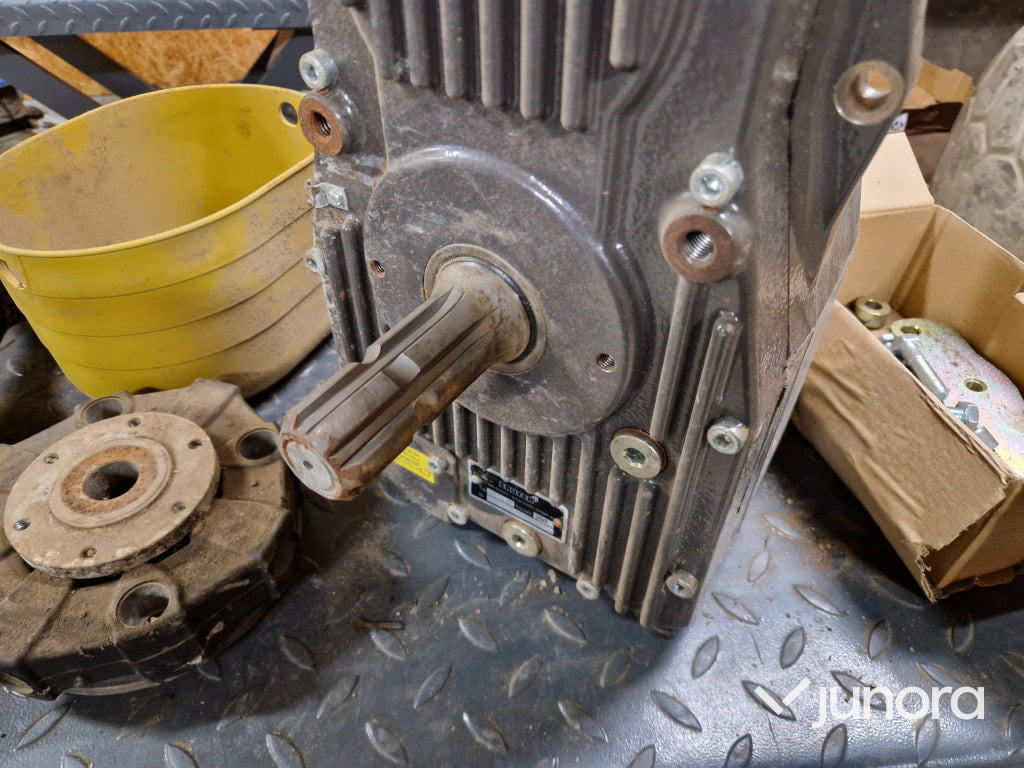 Front PTO - till Claas Arion 610 - Spare parts for Agricultural machinery: picture 2 Front PTO - till Claas Arion 610 - Spare parts for Agricultural machinery: picture 2