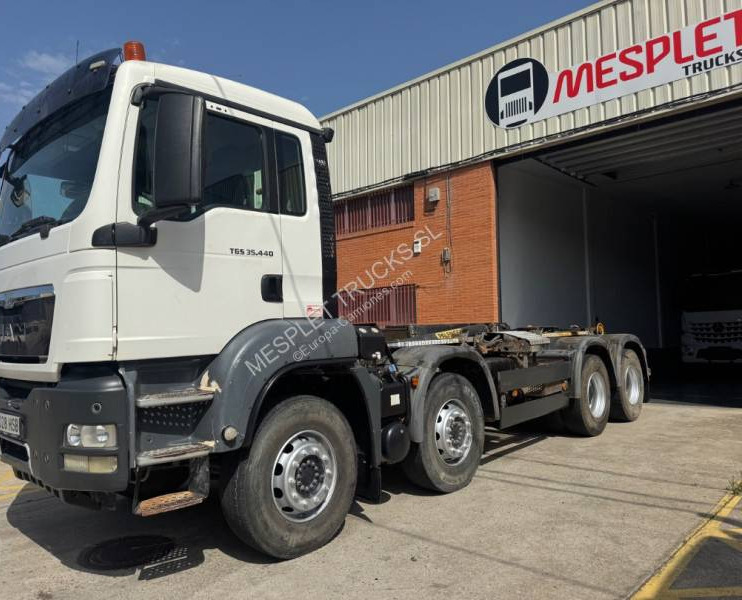 MAN TGS 35.440 - Hook lift truck: picture 1 MAN TGS 35.440 - Hook lift truck: picture 1