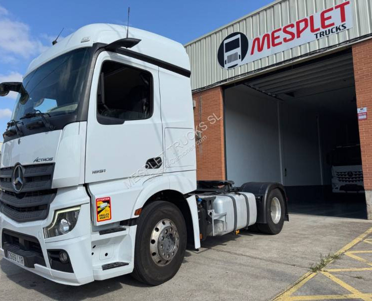 Mercedes Actros 1851 LS - Tractor unit: picture 1 Mercedes Actros 1851 LS - Tractor unit: picture 1