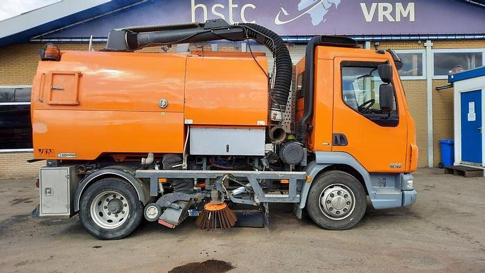 DAF FA LF45G12+ Johnston VF501 - Road sweeper: picture 1 DAF FA LF45G12+ Johnston VF501 - Road sweeper: picture 1