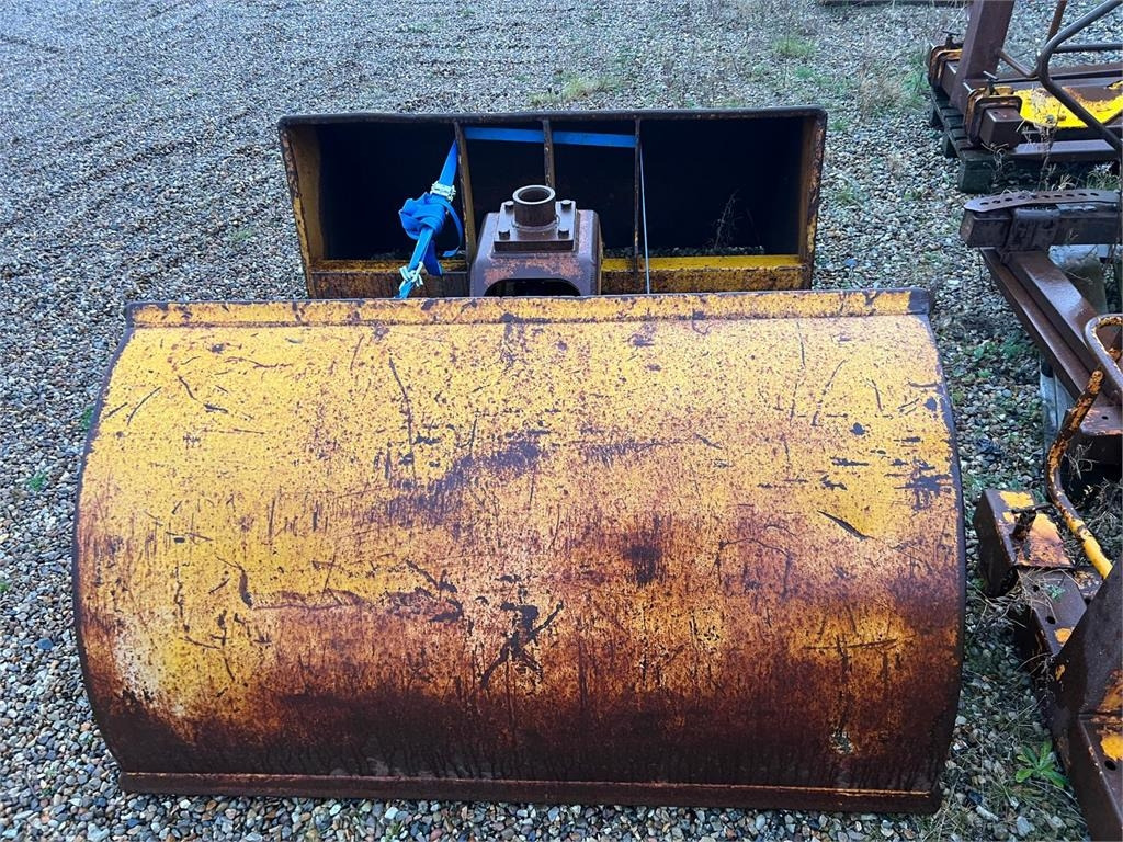 BSV SHVA 1000 ltr korn grab - Clamshell bucket: picture 2 BSV SHVA 1000 ltr korn grab - Clamshell bucket: picture 2