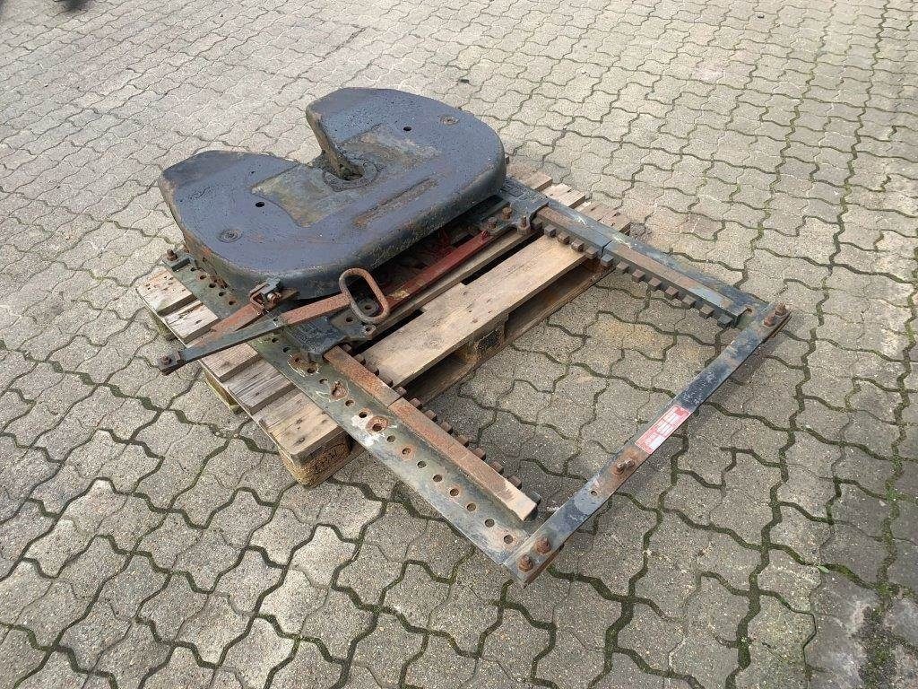 Jost JSL - forskydelig skammel ( Scania ) - Fifth wheel coupling for Truck: picture 4 Jost JSL - forskydelig skammel ( Scania ) - Fifth wheel coupling for Truck: picture 4
