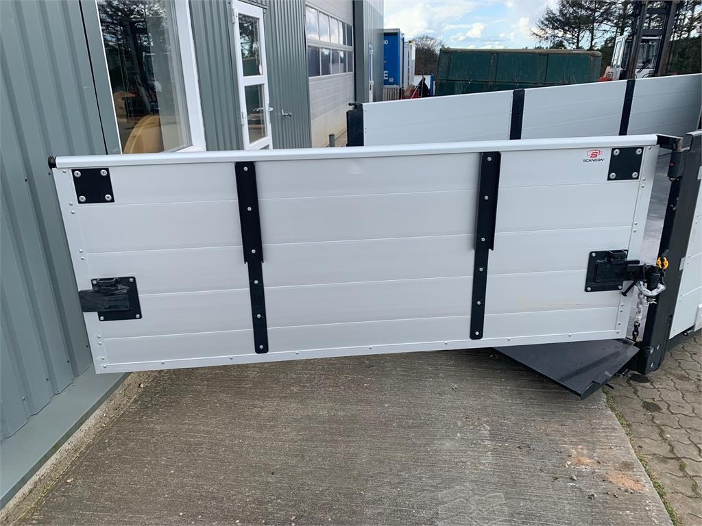 Scancon SAL5513 - 5500 mm alu lad + aut. bagsmæk - Flatbed body: picture 3 Scancon SAL5513 - 5500 mm alu lad + aut. bagsmæk - Flatbed body: picture 3