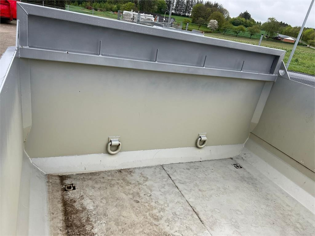 Flatbed body Scancon SH6014 Hardox 14m3 6000mm: picture 16 Flatbed body Scancon SH6014 Hardox 14m3 6000mm: picture 16