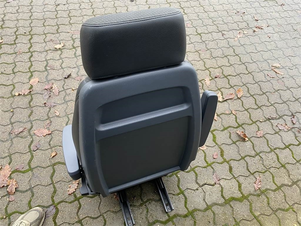 Scania Passagersæde (Klapsæde) - Cab for Truck: picture 5 Scania Passagersæde (Klapsæde) - Cab for Truck: picture 5