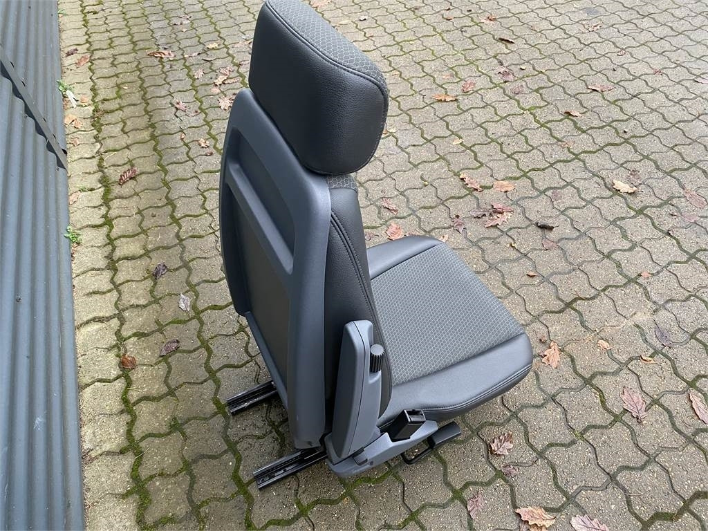 Scania Passagersæde (Klapsæde) - Cab for Truck: picture 3 Scania Passagersæde (Klapsæde) - Cab for Truck: picture 3