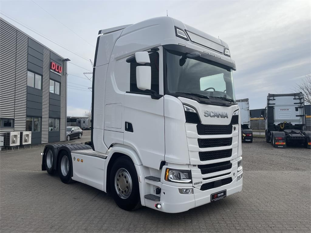 Scania S660 A 6x2 NB 2950 - Tractor unit: picture 1 Scania S660 A 6x2 NB 2950 - Tractor unit: picture 1