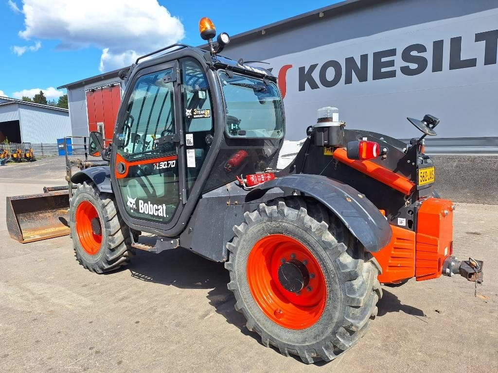 Bobcat MYYTY!!SOLD!! TL30.70 KUROTTAJA - Telescopic handler: picture 2 Bobcat MYYTY!!SOLD!! TL30.70 KUROTTAJA - Telescopic handler: picture 2