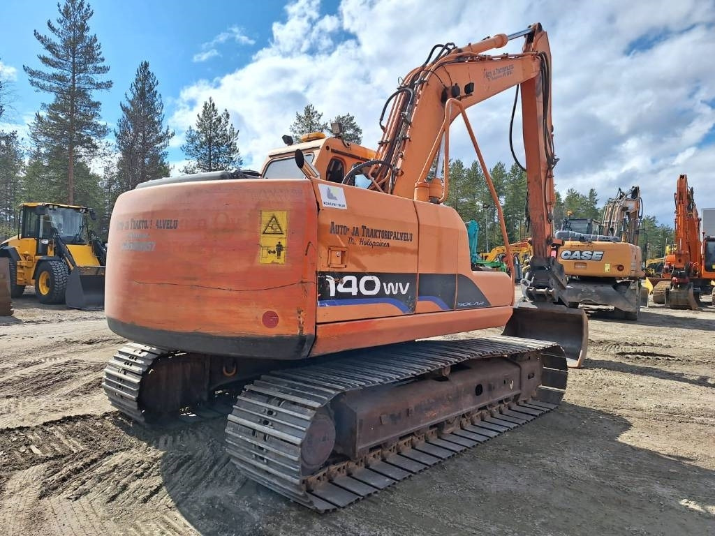 Daewoo Doosan MYYTY! SOLD! S140LC-V - Crawler excavator: picture 3 Daewoo Doosan MYYTY! SOLD! S140LC-V - Crawler excavator: picture 3