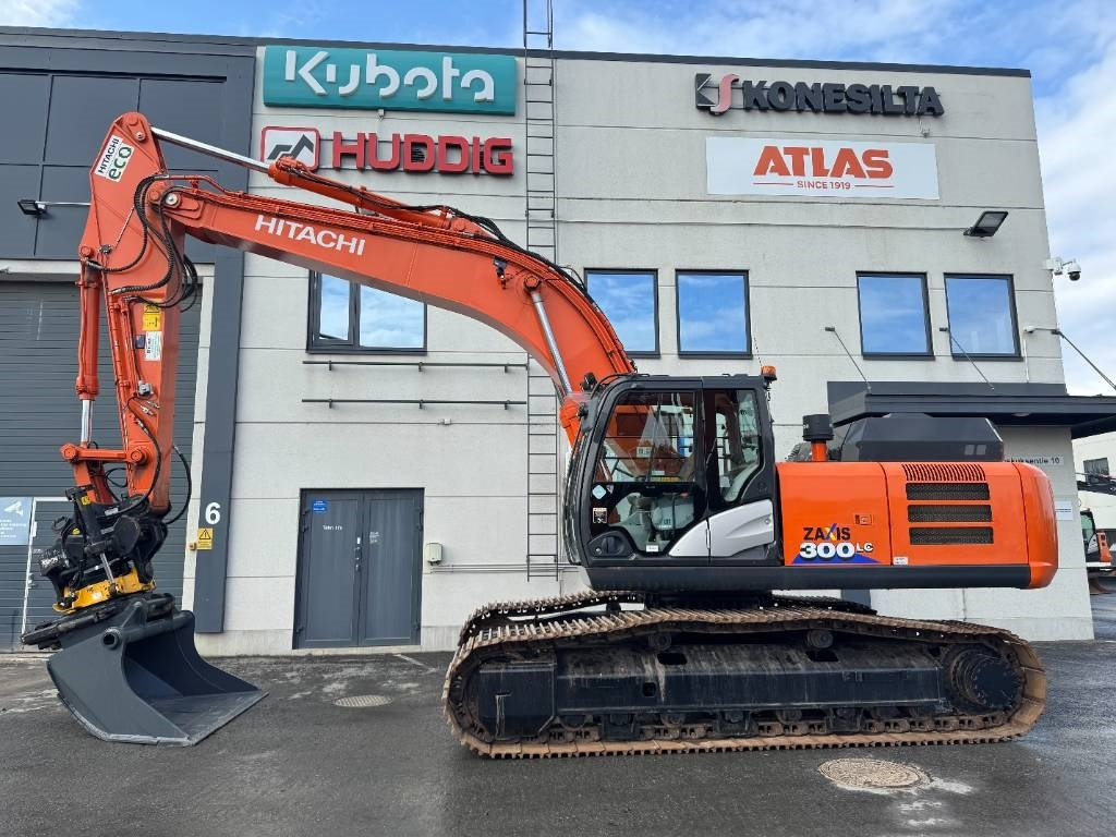 Hitachi ZX 300 LC-6 ENGCON EC233 S80/S80 - Crawler excavator: picture 1 Hitachi ZX 300 LC-6 ENGCON EC233 S80/S80 - Crawler excavator: picture 1