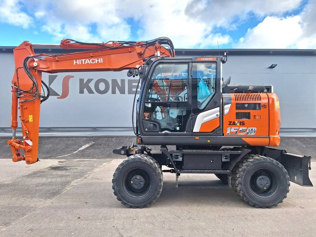 Hitachi ZX155W-7 -STAGE 5- VÄHÄN AJETTU - Wheel excavator: picture 1 Hitachi ZX155W-7 -STAGE 5- VÄHÄN AJETTU - Wheel excavator: picture 1