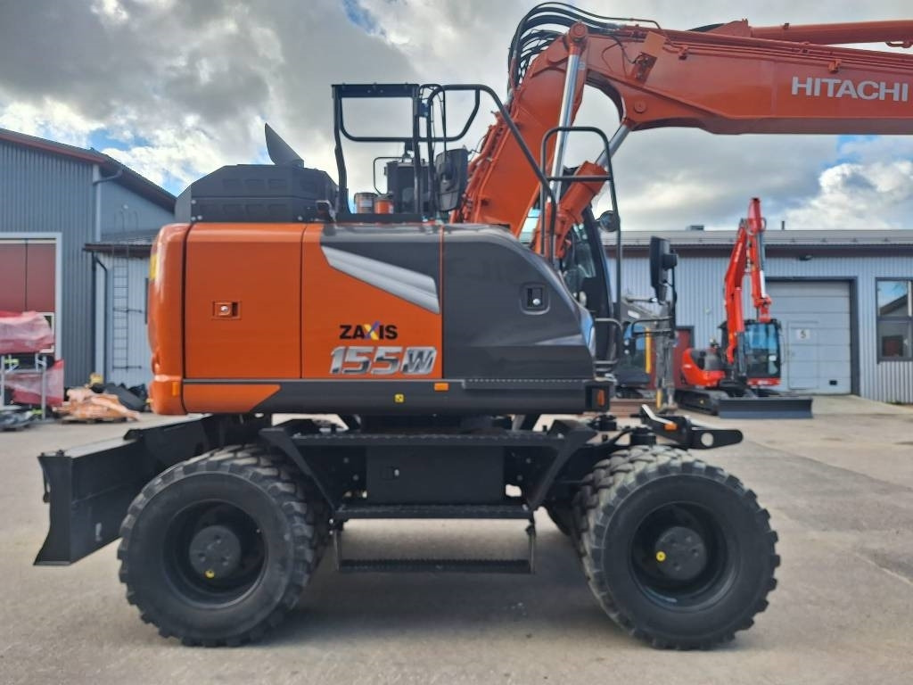 Hitachi ZX155W-7 -STAGE 5- VÄHÄN AJETTU - Wheel excavator: picture 5 Hitachi ZX155W-7 -STAGE 5- VÄHÄN AJETTU - Wheel excavator: picture 5