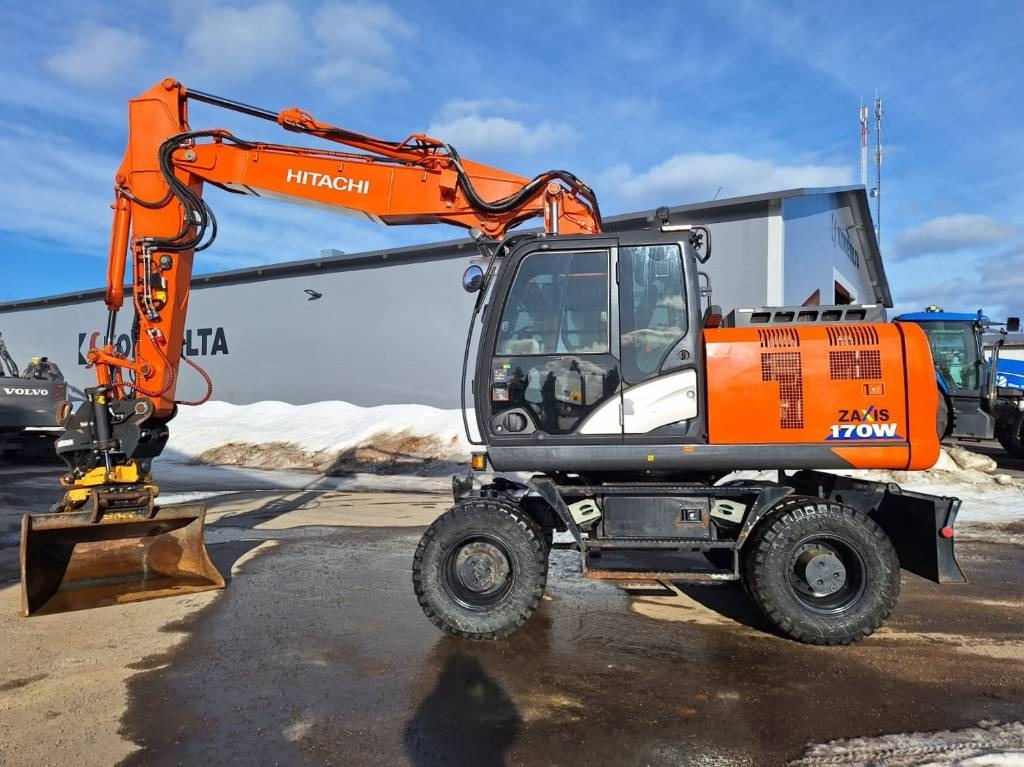 Hitachi ZX170W-6 HUIPPUVARUSTEET - Wheel excavator: picture 1 Hitachi ZX170W-6 HUIPPUVARUSTEET - Wheel excavator: picture 1
