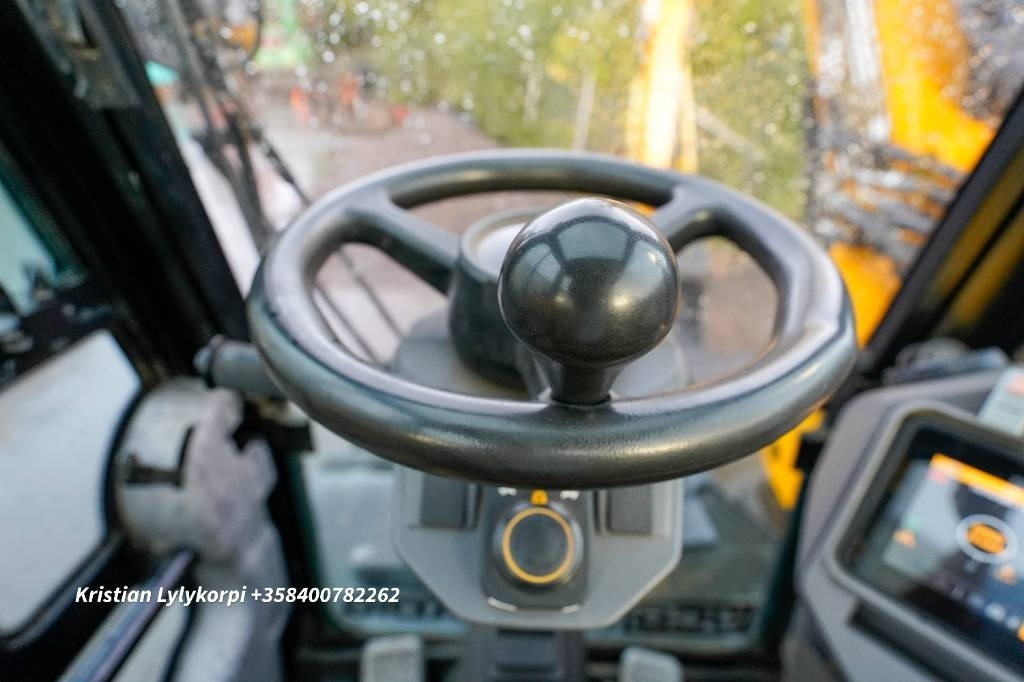 Wheel excavator JCB 110W Hydradig PYÖRITTÄJÄLLÄ: picture 18